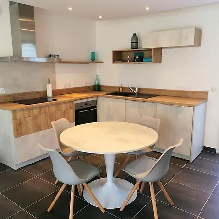 Apartment Casa Areka T3 Rez De Jardin Standing, Proche *