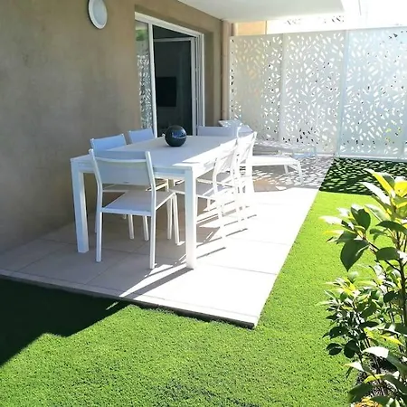 Casa Areka T3 Rez De Jardin Standing, Proche * Frejus